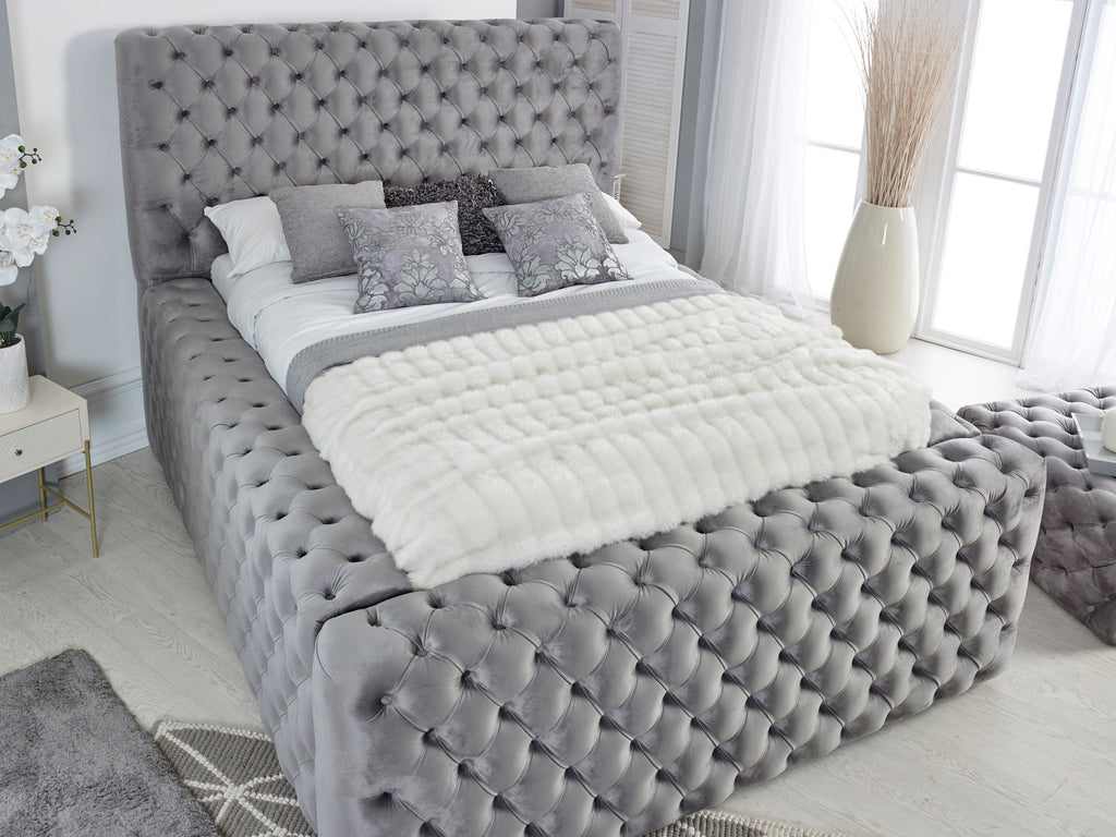 Windermere Upholstered Bed