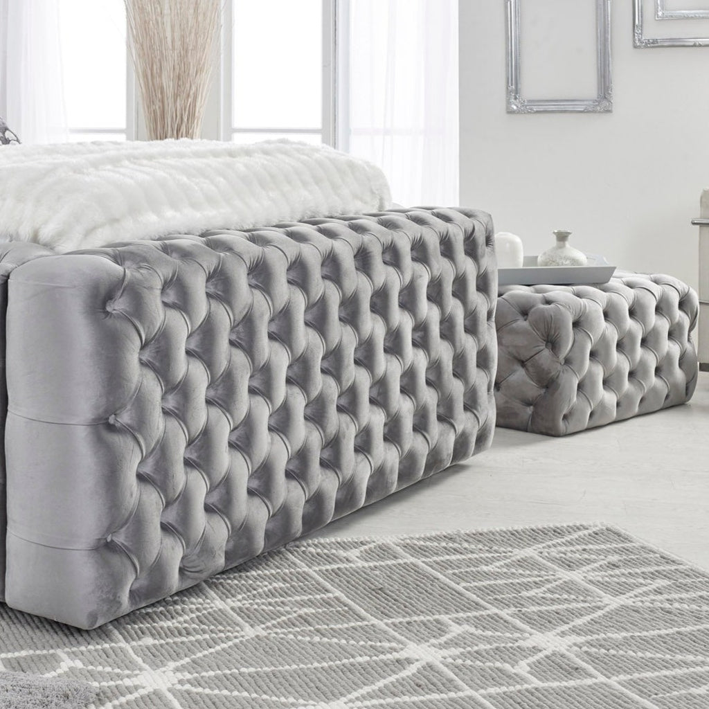 Windermere Upholstered Bed